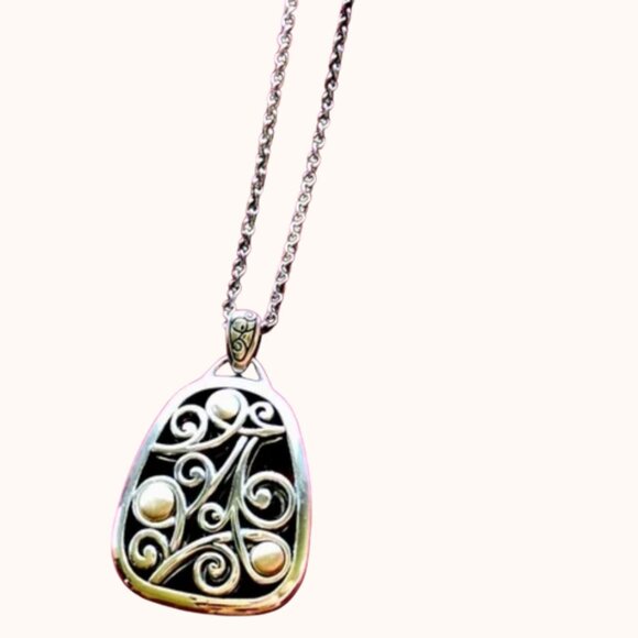 NWOT ⭐️ Brighton Silver & Gold Tone Pendant Necklace - Picture 12 of 16